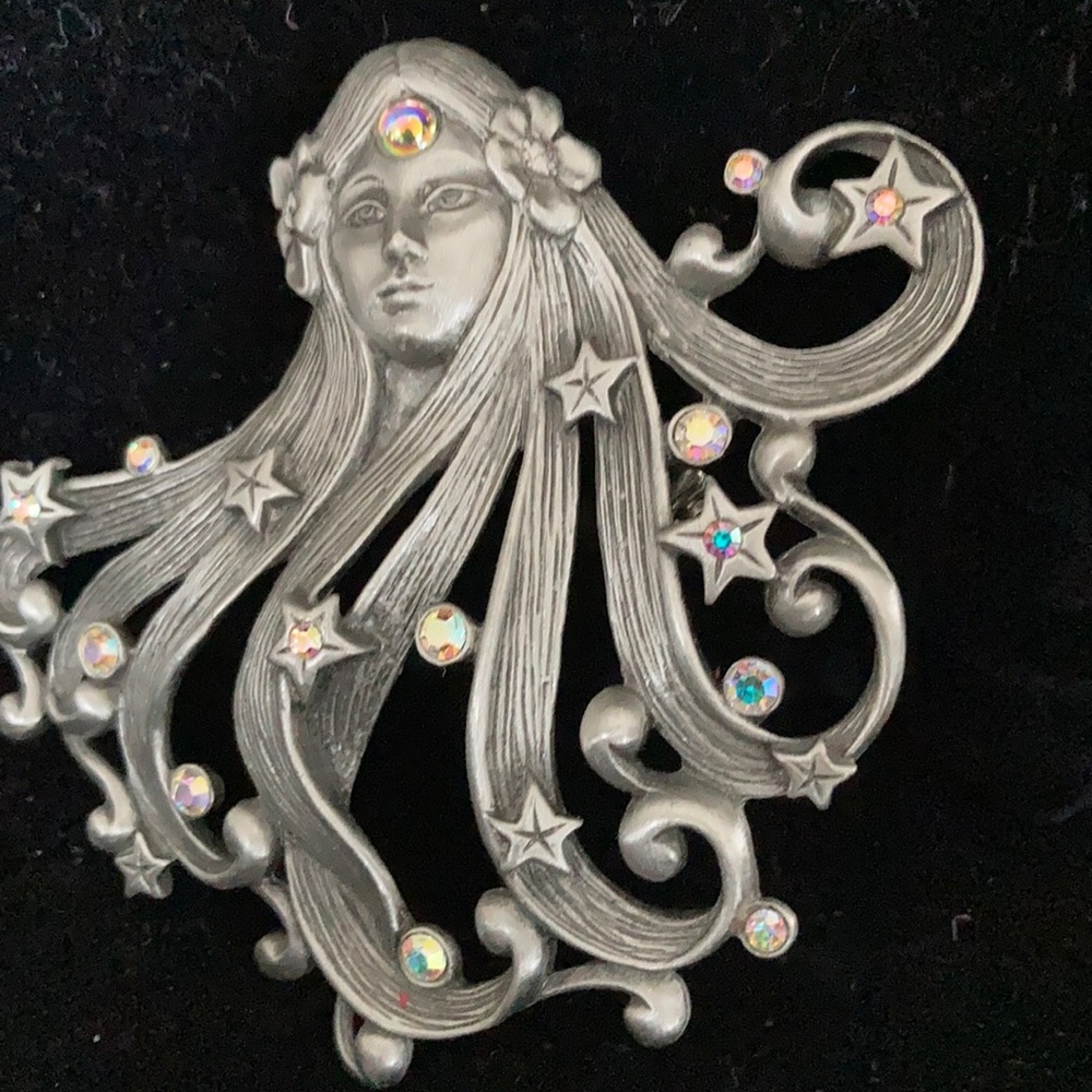 JJ JONETTE  ART NOUVEAU WOMEN BROOCH